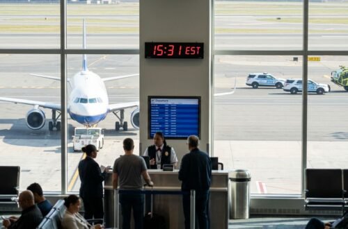 LaGuardia crash 2026 — Air Canada Flight 8646 collision with fire truck on Runway 4 at night
